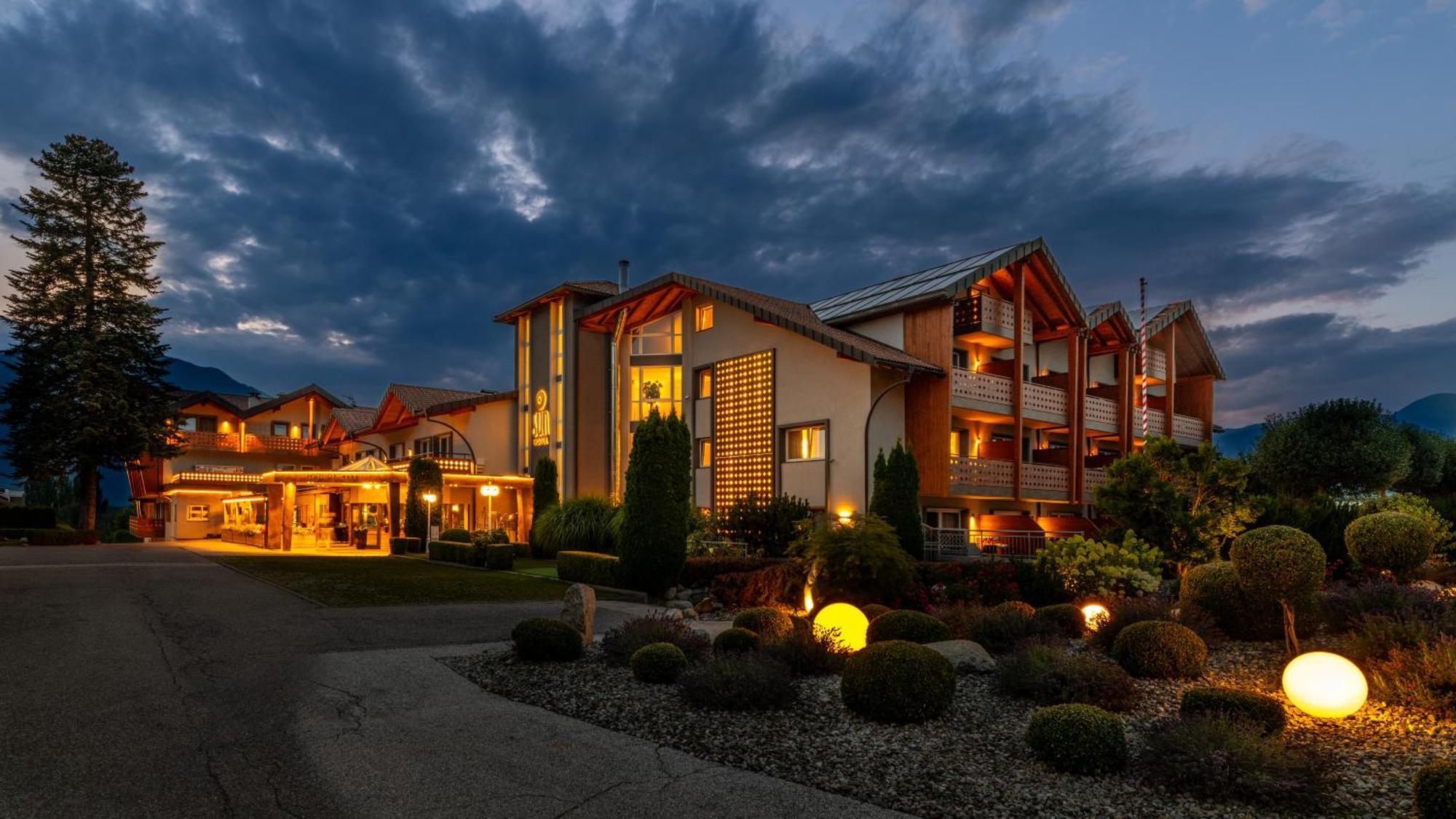 Hotel Sun Natz-Schabs Bagian luar foto